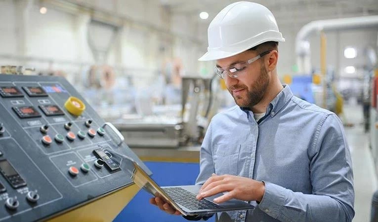 How ERP Software Boosts Manufacturing Efficiency and Uptime